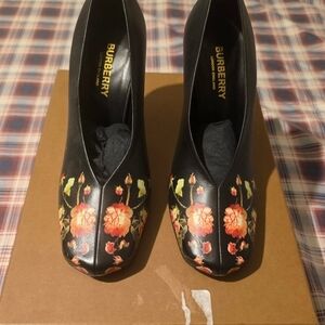 Burberry Black Floral Women's Shoes